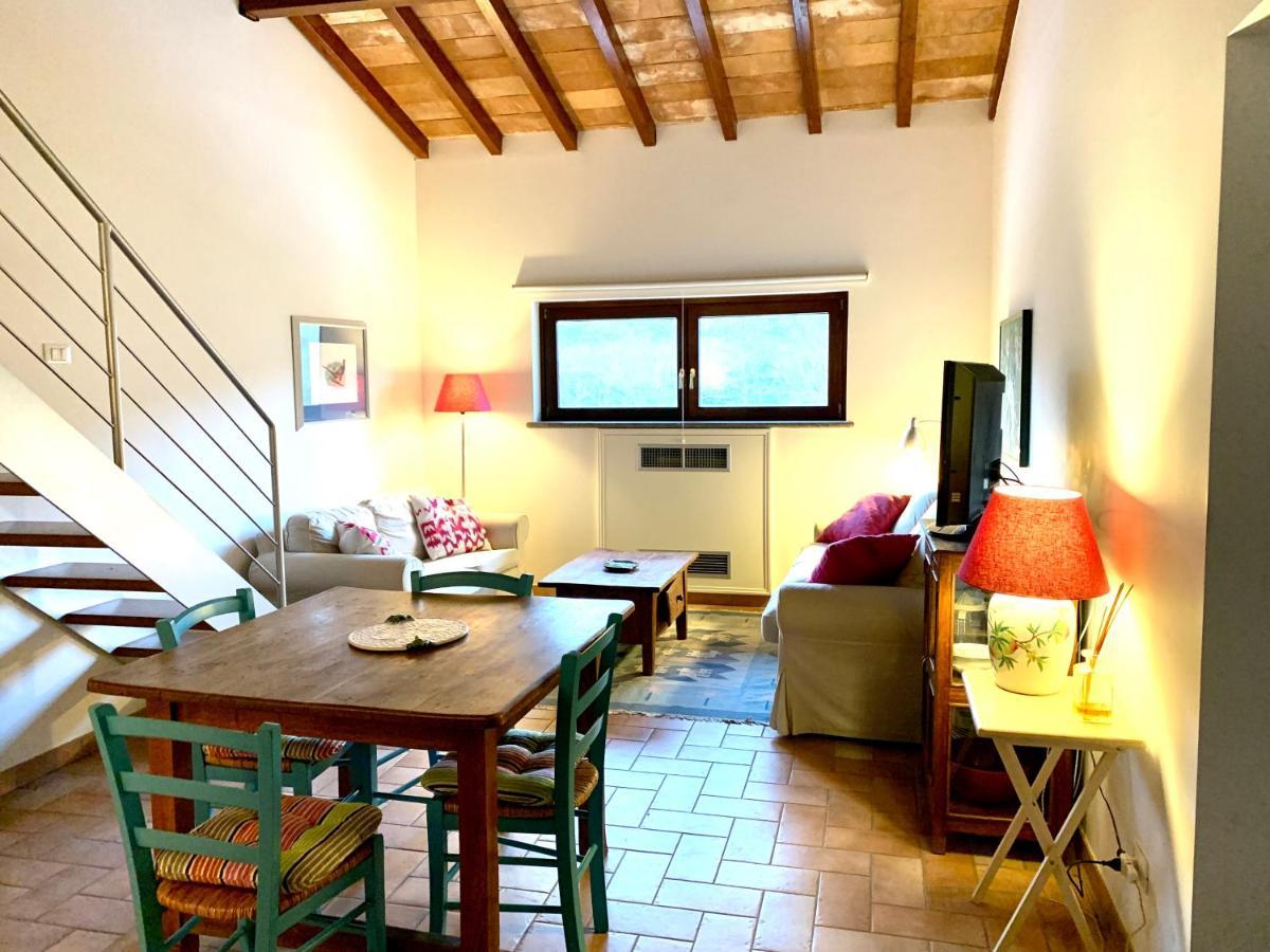 Agriturismo Potrero Grande Sul Lago Di Martignano Con Spiaggia Campagnano Di Roma Kültér fotó