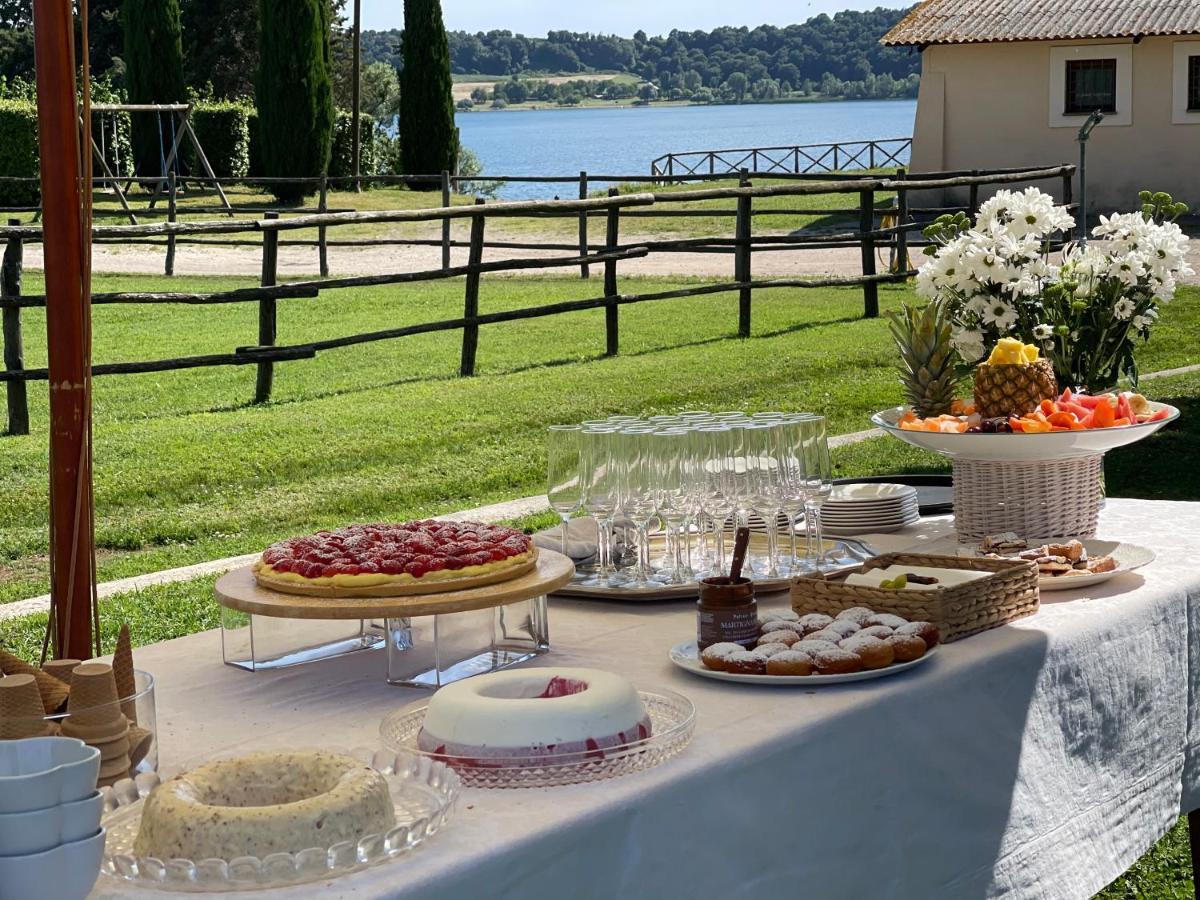Agriturismo Potrero Grande Sul Lago Di Martignano Con Spiaggia Campagnano Di Roma Kültér fotó