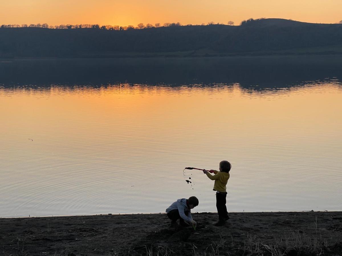 Agriturismo Potrero Grande Sul Lago Di Martignano Con Spiaggia Campagnano Di Roma Kültér fotó